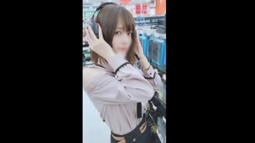 FC2PPV-1408267 超スレンダー体型の人見知りなゲーム実況者の女の子に連続中出し(63分)