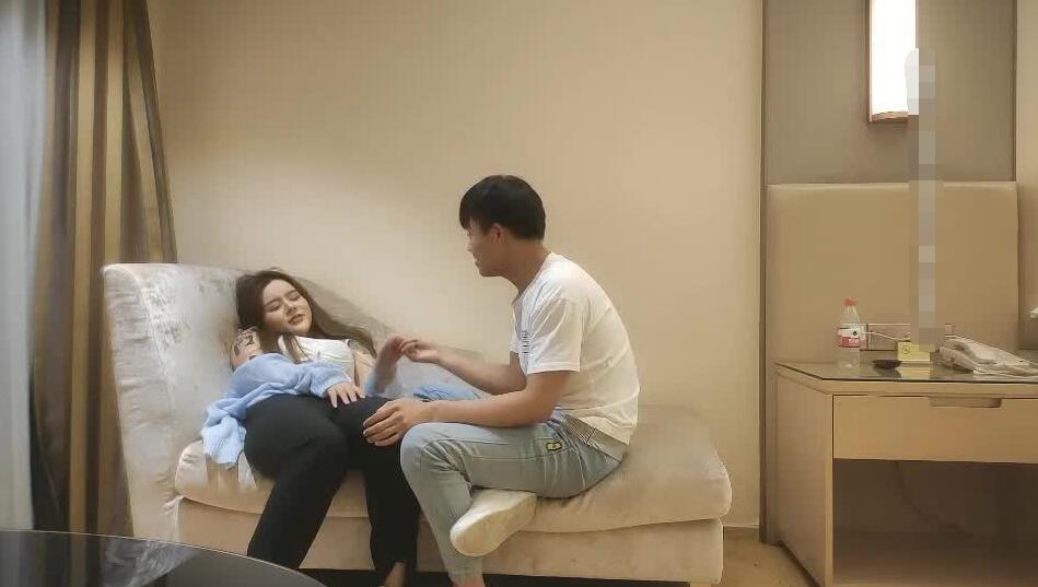 [主播探花] 2021-05-02 一屌极品寻欢05-03极品网红妹