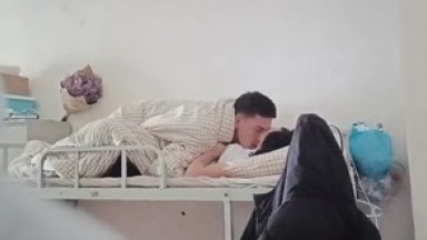 最新重磅大瓜 诸葛亮晶晶和不羡江中仙，女的跑去男生宿舍，诱人录像，有人玩游戏，激战超级猛，床都要散架了！