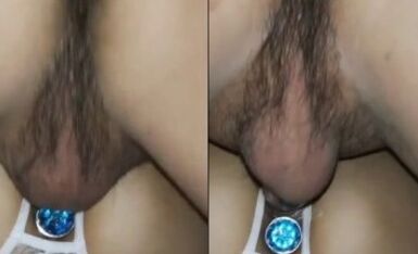 [给表姐干怀孕合集]舔表姐骚逼她好爽偷偷塞个肛塞表姐都搞哭了肏完趴着半天起来不来