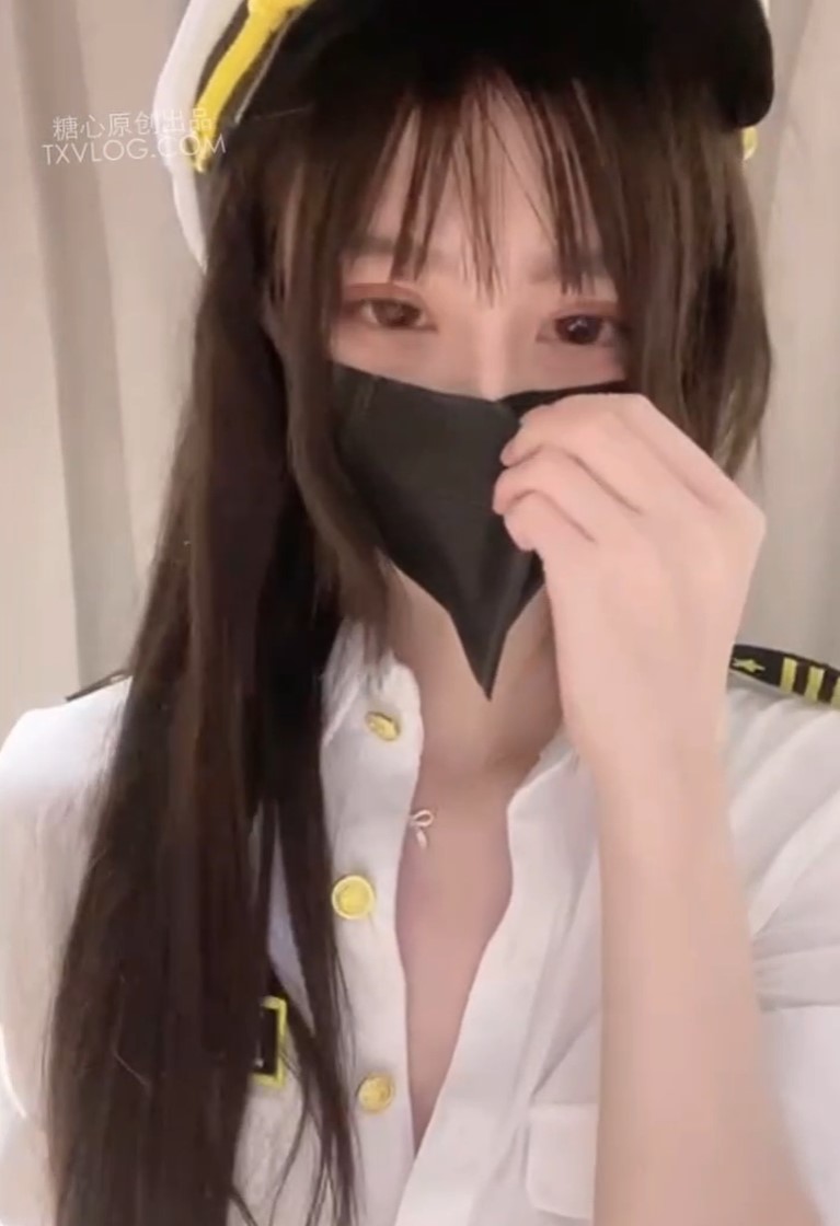 非常极品玲珑曼妙网红美少女（安安老师）Cosplay小女警 剧情演绎犯人侵取 阳具刺入鲜嫩无毛穴.