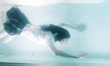 新束縛藝術色影唯美私拍 把極品女神捆綁成粽子 請君品嘗 極品身材 各種捆綁 高清 (1)