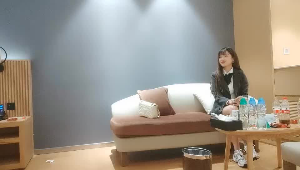 91沈先生06-13纯情学妹