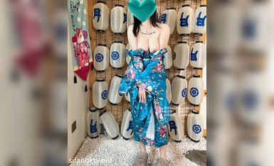 【虐恋调教 巨乳女神】I乳女神九儿闺蜜『璐璐BOBBY』最新大尺度私拍《日本妓妻》