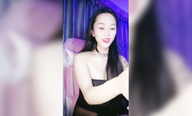 纹身妖艳小姐姐！性感连体网袜！扭腰摆臀，振动棒猛捅骚穴，假屌骑乘位深插。