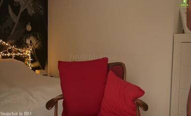 模特范极品主播browniezuza 直播合集+付费内容40