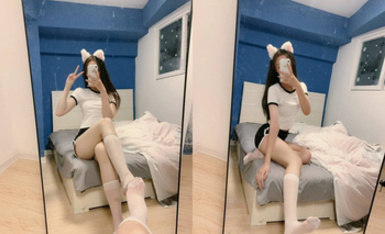 青春無敵 推特極品清純超絕一字馬舞蹈生女神【小鈺】定製，一字馬道具自慰，完美翹臀愛液泛濫 （2）