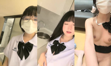 清純蘿莉coser@電氣喵(吃一口小布丁)尺度福利秀 第五彈 (13)