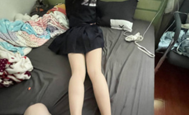 推特【DOGKING】頂級大神約操各種00後反差婊 淫盪下賤騷母狗（9）