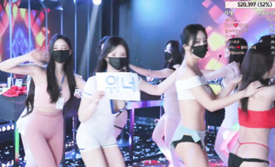 韓國女團【jinricp】脫衣熱舞直播秀 第一彈，一個個都是極品中的極品，無論身材、奶子、美貌都無可挑剔！