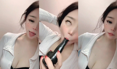 太美啦！尤物女神【飯困】極品翹臀 頂級身材 擼管伴侶~ (1)