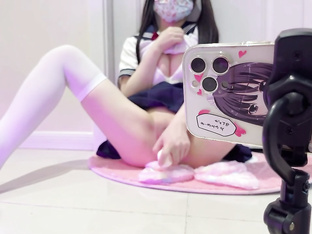 奶油肌膚純欲系美少女〖蔡小熊〗表面乖巧的萌妹子背地裡是個小騷貨 大長腿少女清純與風騷並存合集(2)