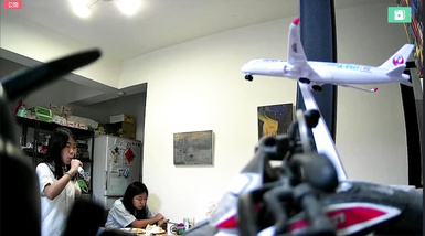 2024-05-20_臺北家庭監控_[內褲小可愛露點]_妹妹起床刷牙_妹妹回家穿小可愛_姐姐洗澡露點