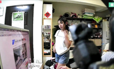 2024-05-07_臺北家庭監控_[全裸]_姐姐洗完澡換妹妹