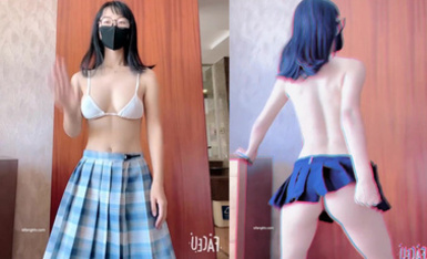 最新9月流出，特推新晉級，清純眼鏡福利姬【桃仔醬】VIP群福利，身材一流，白虎美鮑，情趣裸舞，掰穴挑逗