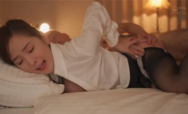 【明星淫梦】人工智能Al让女神下海不是梦『巅峰之作』大型剧情篇-空姐人妻 大幂女神被媚药 中出堕落 高清720P完整版