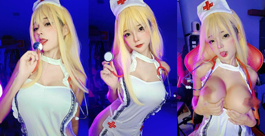 每部外站售價43美刀的OF超人氣COSER可甜可鹽百變小仙女【yamisung】收費私拍，絕美仙女巨乳道具各種紫薇 (1)