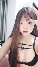 【泡芙被填滿】純情校花吐舌翻白眼銷魂大屌反差自慰 (1)