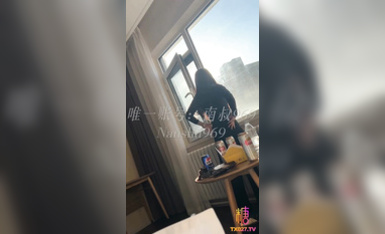 【眼鏡娘】無套深插超騷眼鏡妹_後入深插_蜜汁橫流