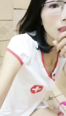 反差還得看眼鏡妹 (2)