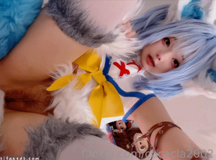 fansly娃娃臉蘿莉【cocacla2002】高質量COSer 自摸吃雞啪啪 (3)