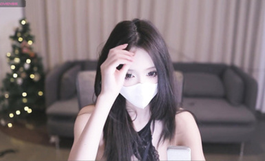 Stripchat播音系絕頂女神【yaya_86】沙發劈腿露臉露穴撅屁露菊花 (5)