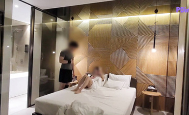 【2025年1月新流】綠帽淫妻癖，頂級身材，肥臀美少婦【h82625h】推特福利，真實偷拍勾引外賣，男技師 (3)