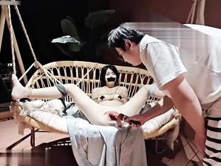 校花嫩妹捆綁調教強制高潮✅電梯里的KS訓練和馬路旁露台調教！激發高顏值極品超嫩蘿莉M屬性，後入中出絕叫高潮