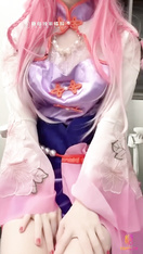 網紅極品白虎福利姬【初戀小安】COS王昭君性愛縫紉師之嫩穴測量器。