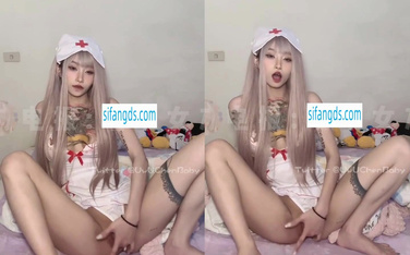 【阿璃】灣灣極品反差婊，巨乳蘿莉符文戰士，頂級阿黑顏自慰啪啪 (12)