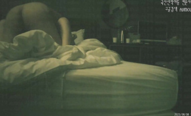 財閥金主約炮多位二三線美女模特_顏值高身材好_全程露臉 (4)