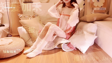 「_古風白襪舞蹈女大_雲朵_撅高賤穴被黑吊插到底」 - #短髪加禾