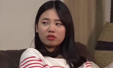 与大乳房的竞争性行为，主动上位，口活精通