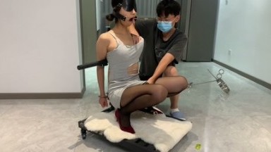 《高价 自购》涵涵极限SM调教特辑一